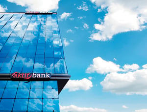 Aktif_Bank_building