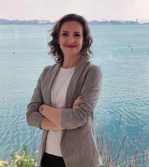 Esra Atılgan_onaylı son (1)